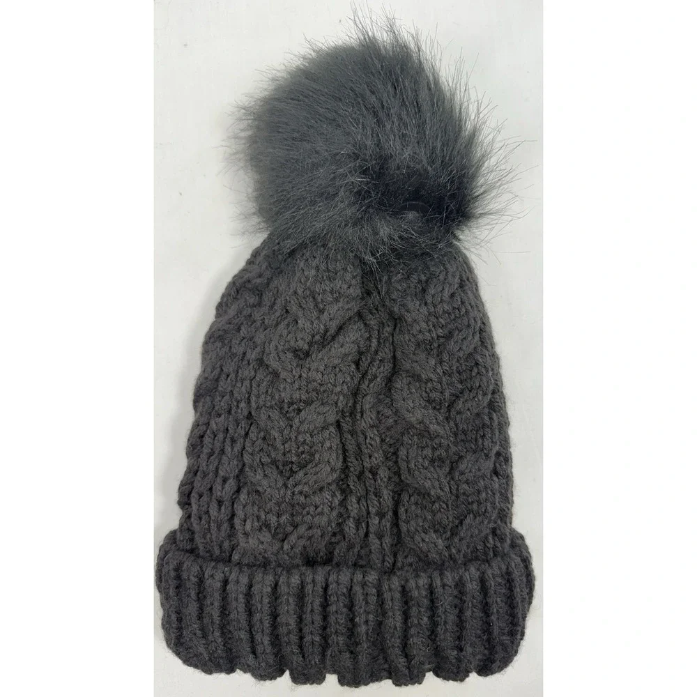 Time and Tru Cable Knit‎ Beanie Winter Hat Faux Fur Pom Black One Size New